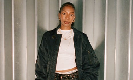 NEW Music & Lyrics Download Nia Smith – Personal