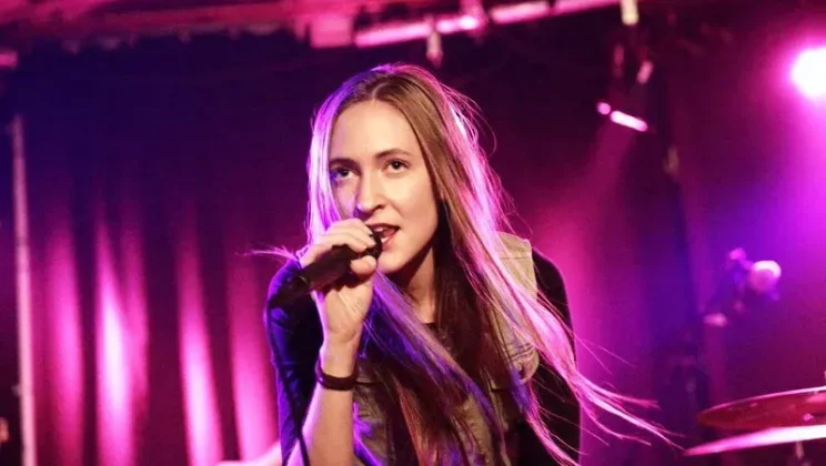 NEW Music & Lyrics Download Fine Glindvad – blood meadow