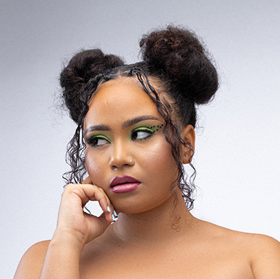 MOLIY Biography: Age, Family Life, Personal Story & Career Highlights