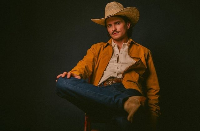 Who Is Braxton Keith? Age, Family Background, Biography & Music Career