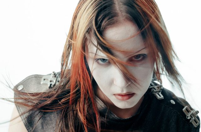 Who Is louna0nline? Age, Family Background, Biography & Music Career